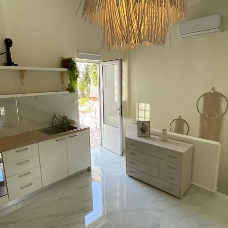 Lounge Apartment
