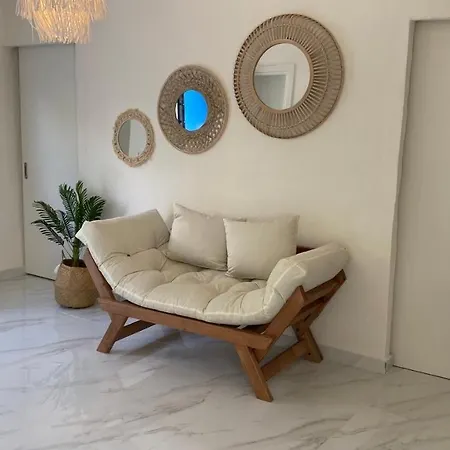 Lounge Apartment *